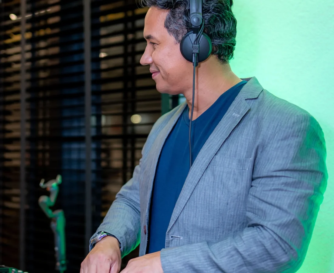 2CA66994-2C72-4E58-A906-2D5A635B0711